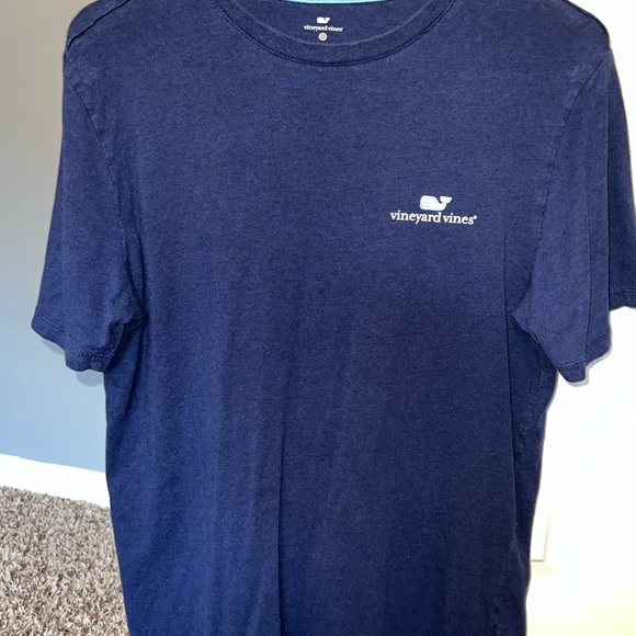 Vineyard Vines Tee shirt - Picture 1 of 3